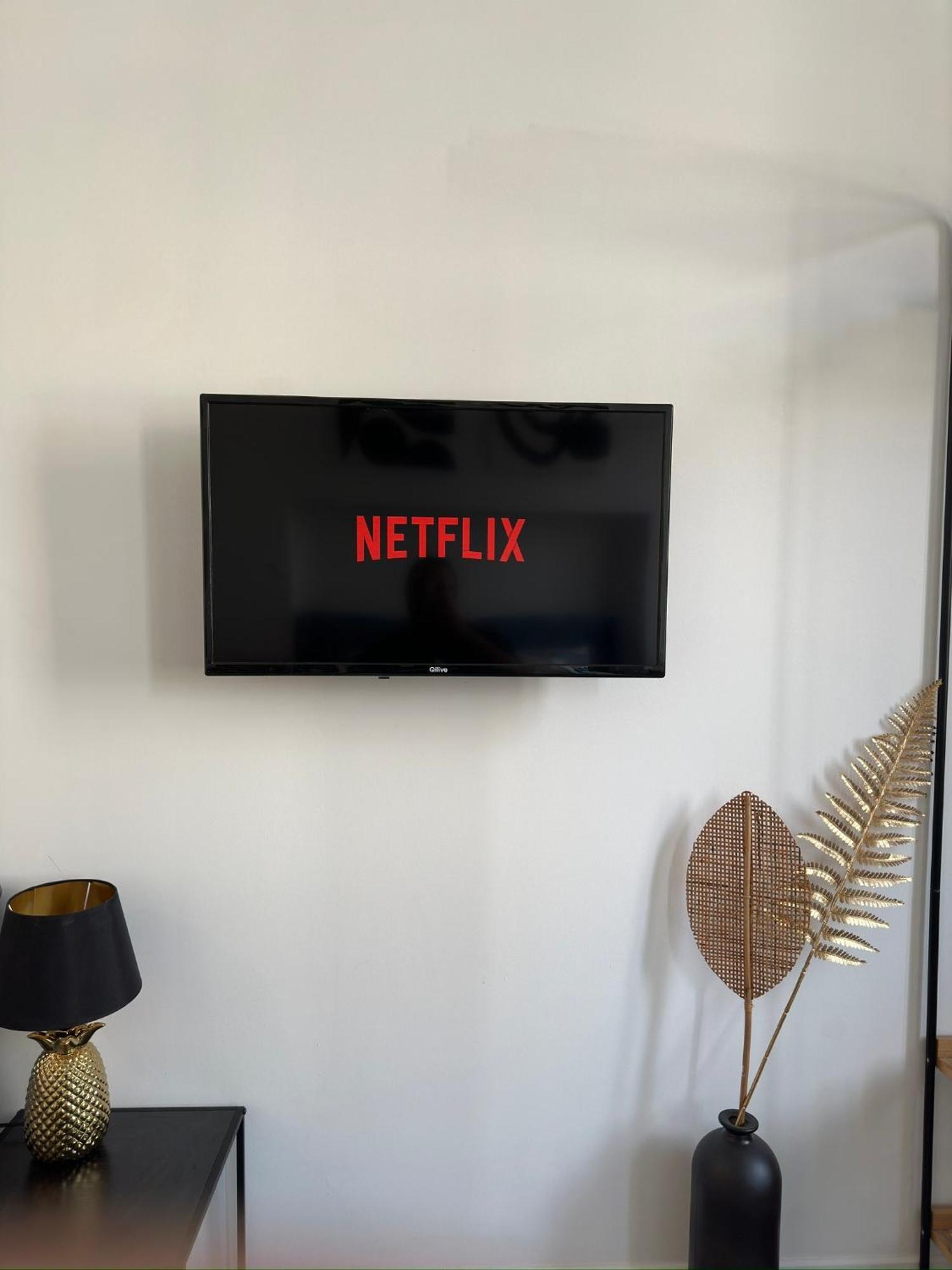 Apartment Au Pied Du Vieux-port Wifi Netflix *