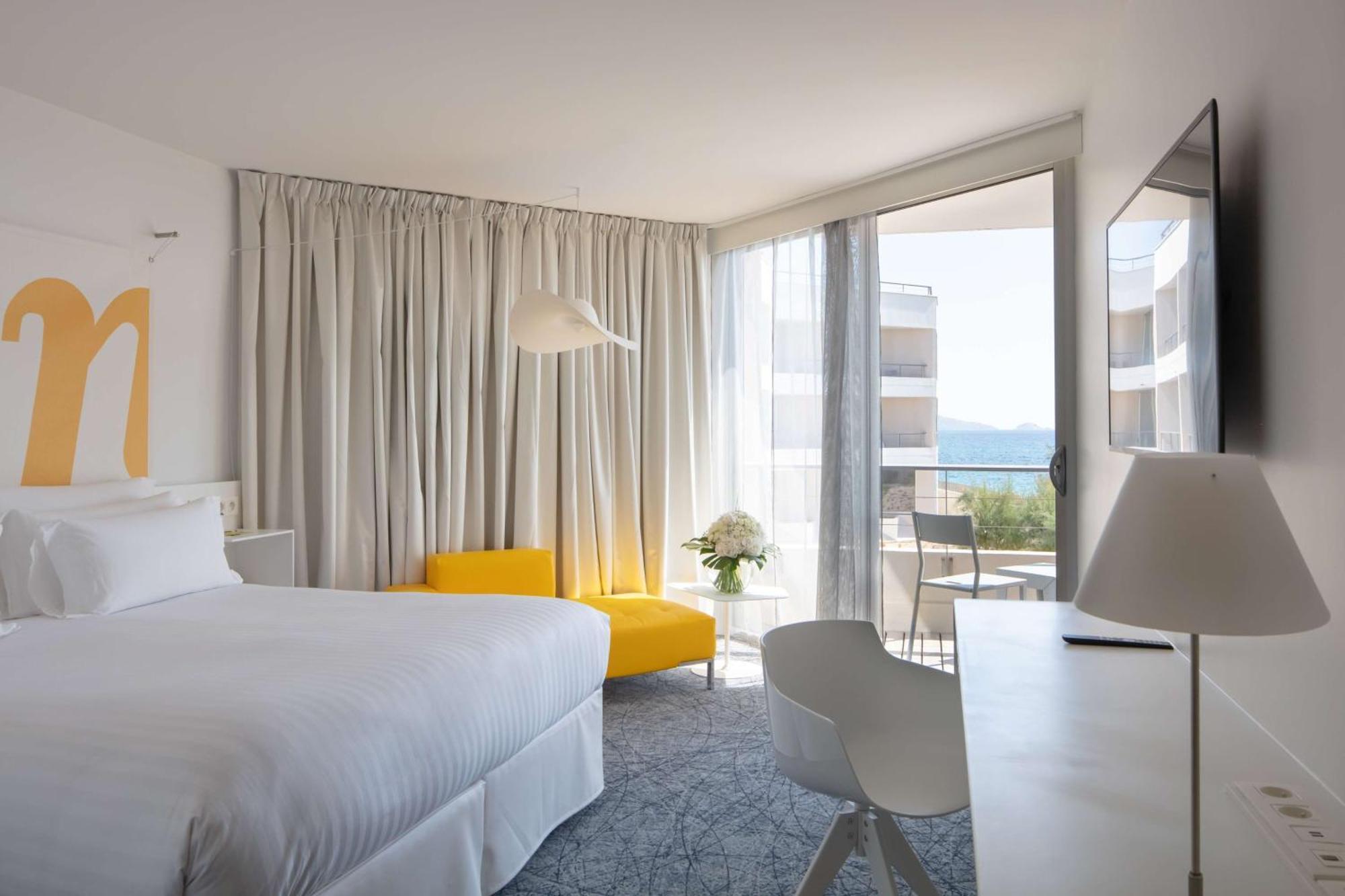 Nhow Hotel 4*