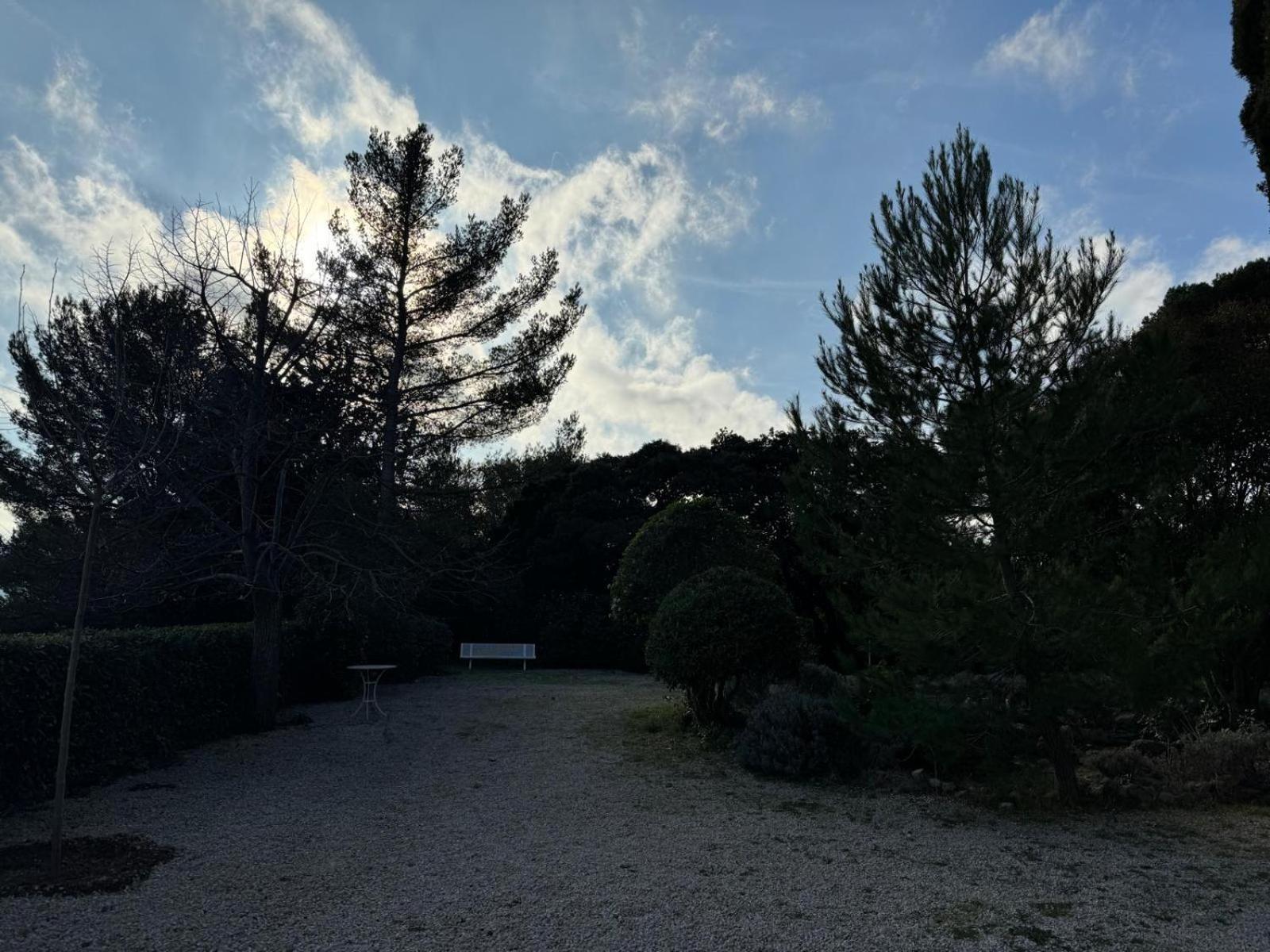 Bastide Provencale Avec Piscine Villa