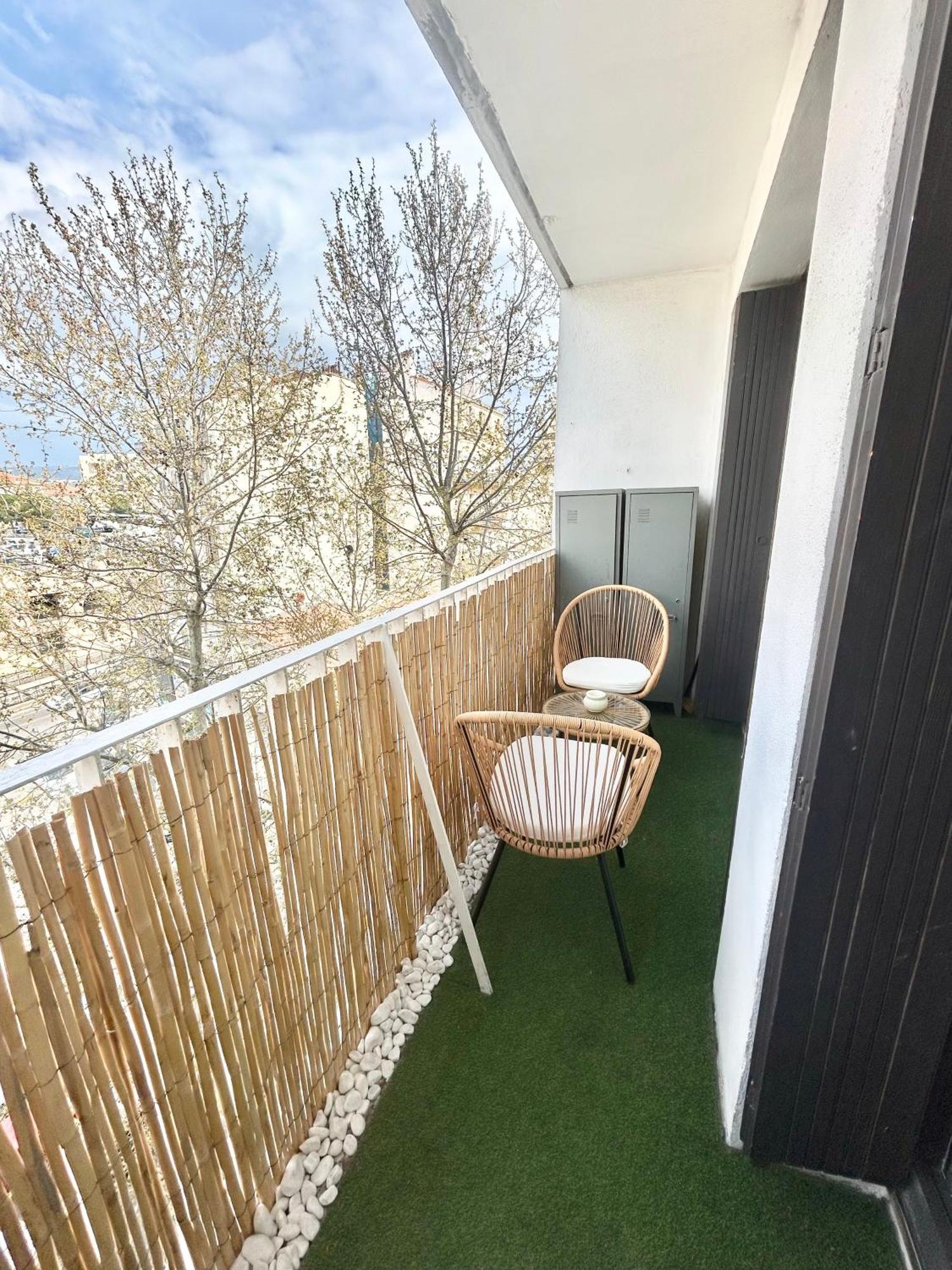 Appartement Devant La Gare Saint-charles Marseille