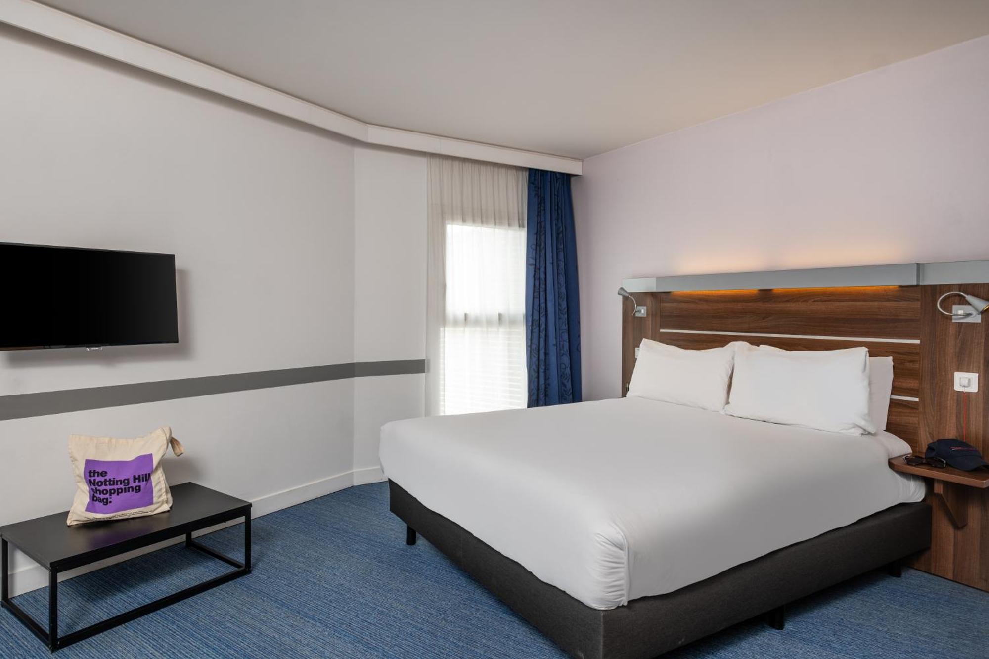 Hotel Centre Gare Saint-charles 3*