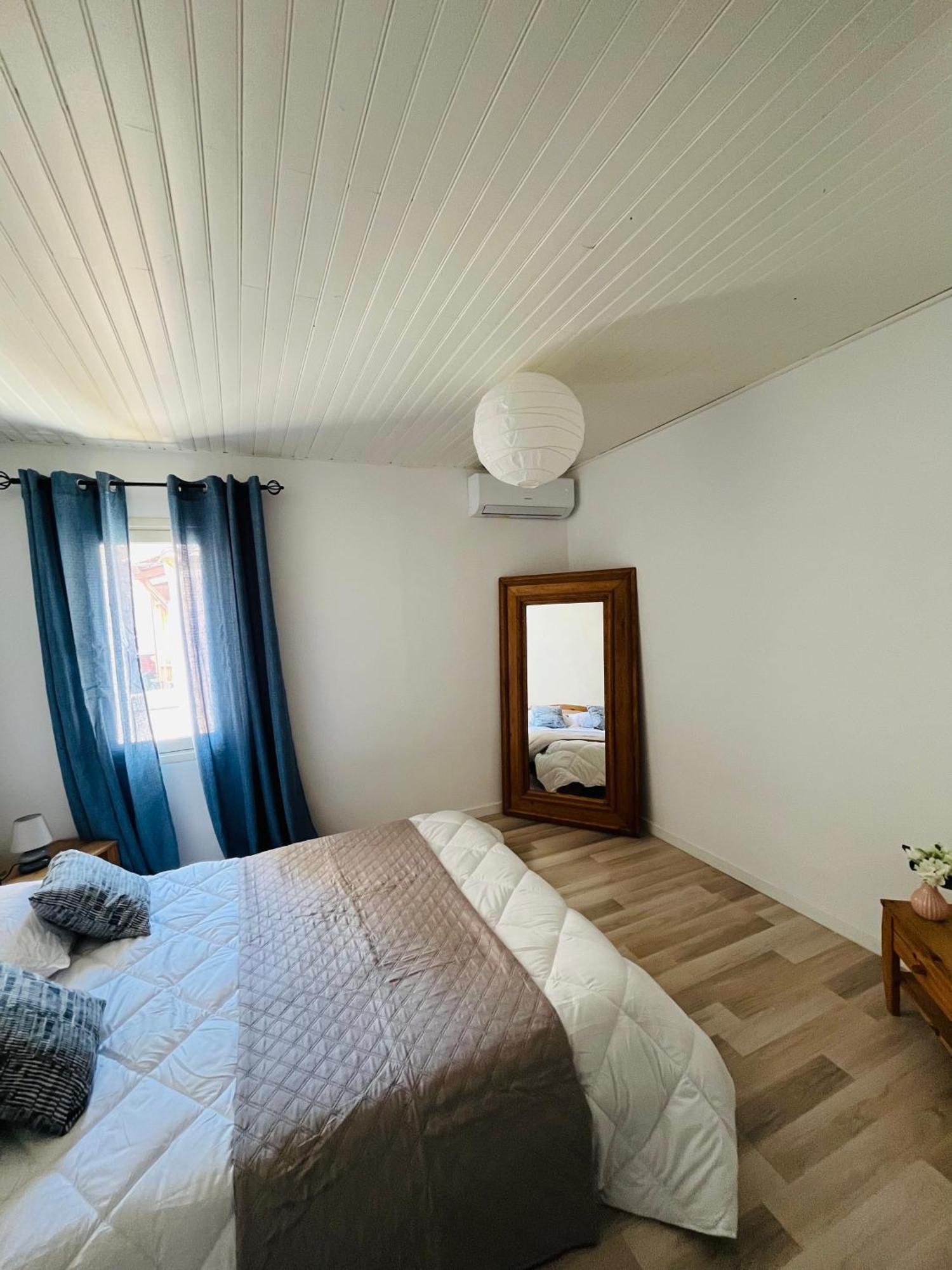 Maison De Chateau Gombert Hébergement de vacances *