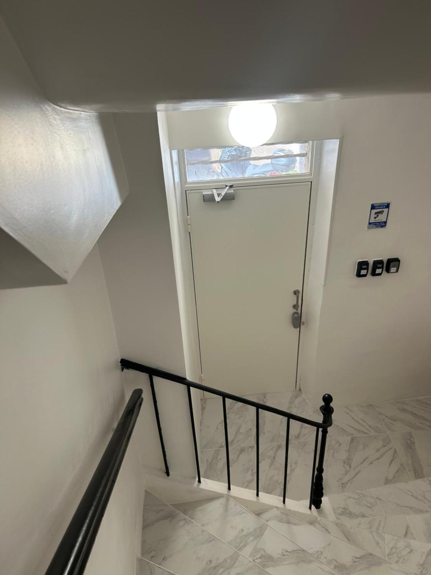 Appartement T3, Wi-fi ,climatise 2eme Etage Et Dernier Etage *