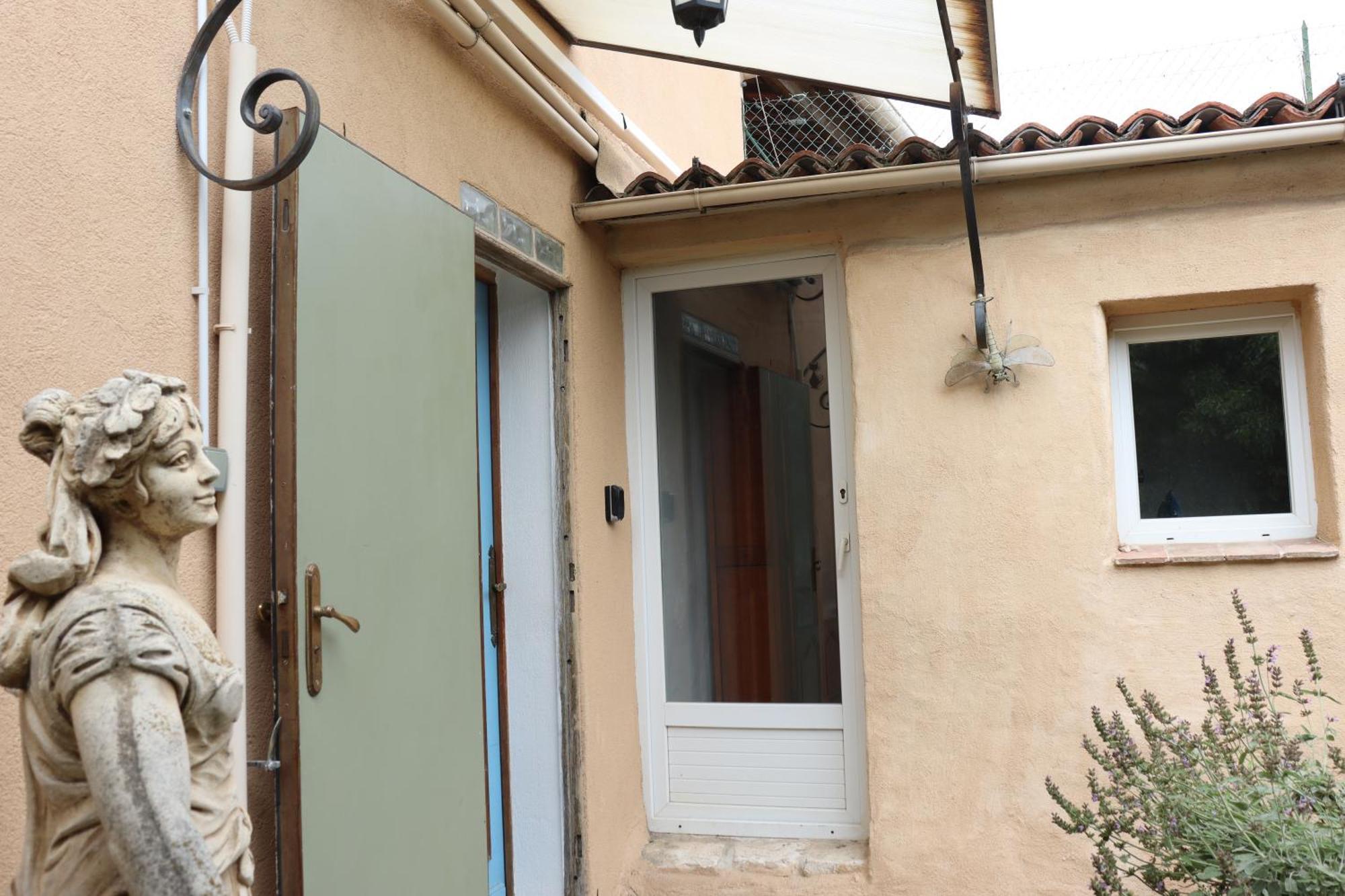 Estaque Cozy Nest With A Magical View Of The Sea Apartment *