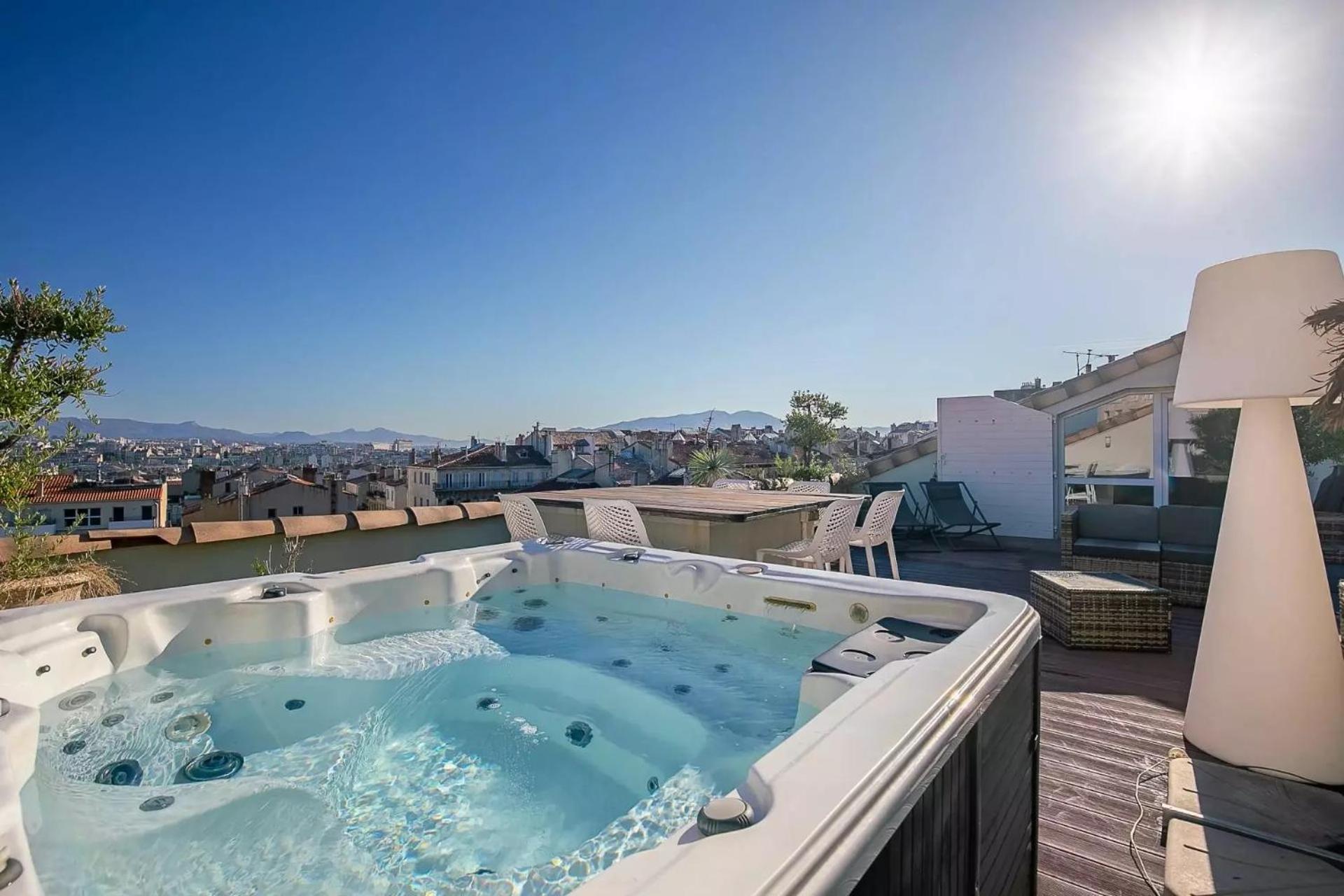 Appartement Maison Sur Les Toits A *