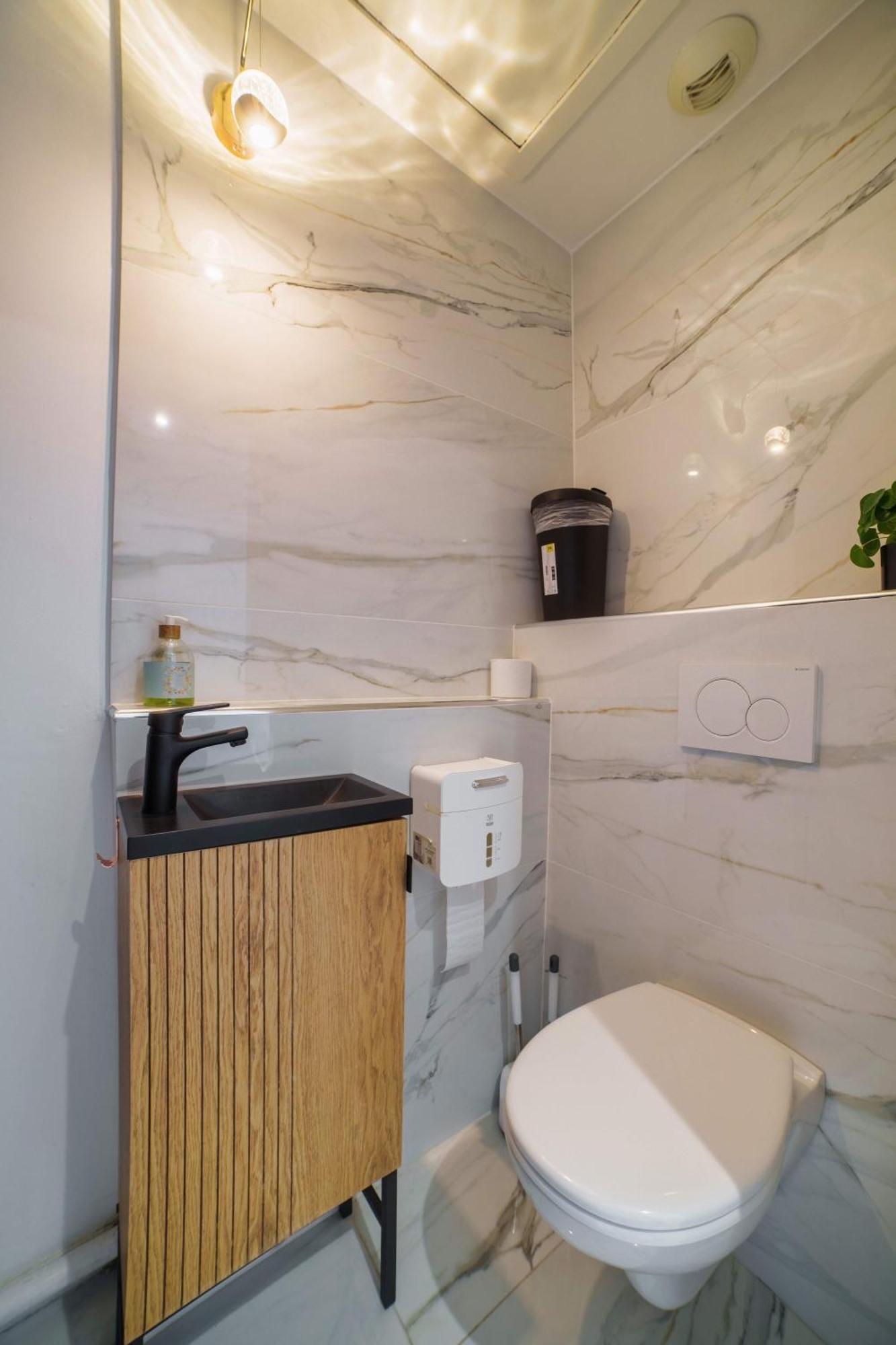 Luxueux A La Joliette Avec Vue Marseilles