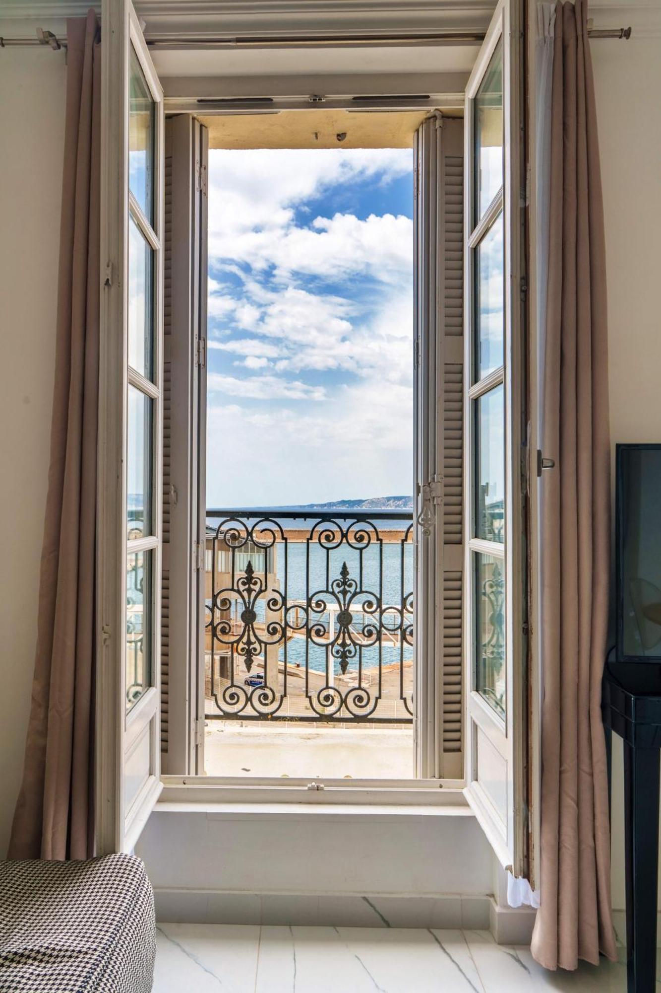 Luxueux A La Joliette Avec Vue * Marseilles