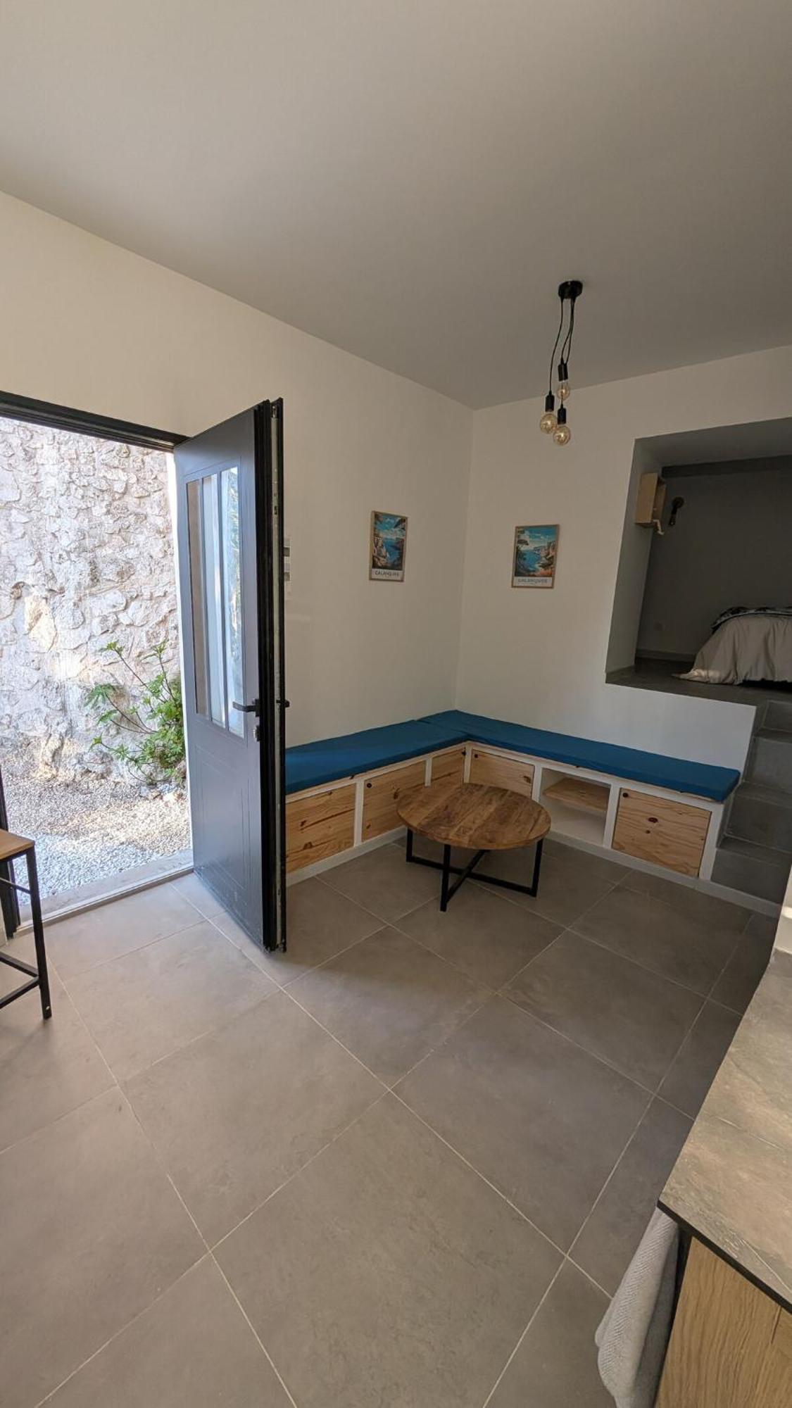 Apartment 20 M2 Dans Les Calanques Marseilles
