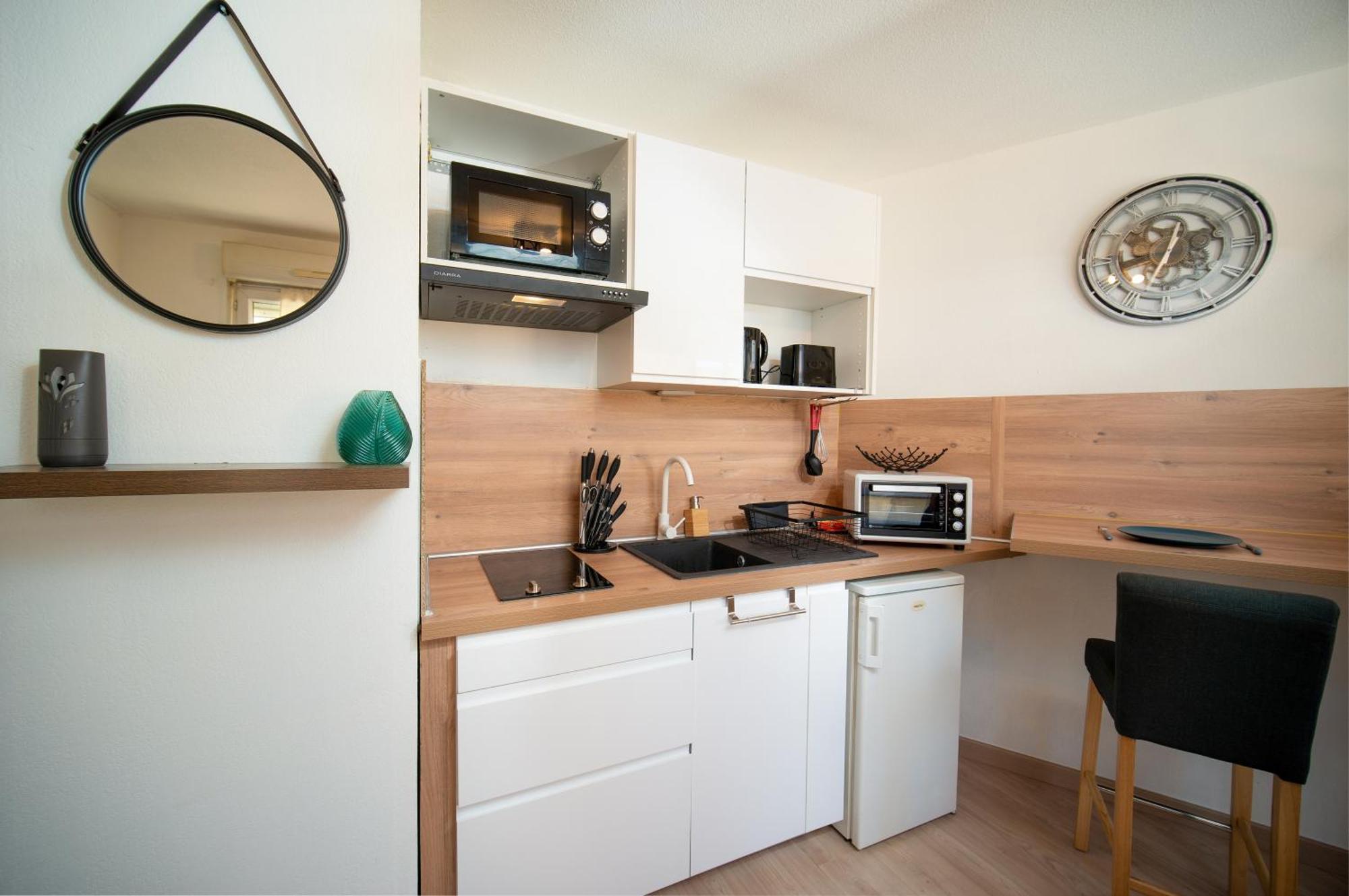 Climatise Avec Parking A 6min A Pied De La Gare St Charles * Marseille