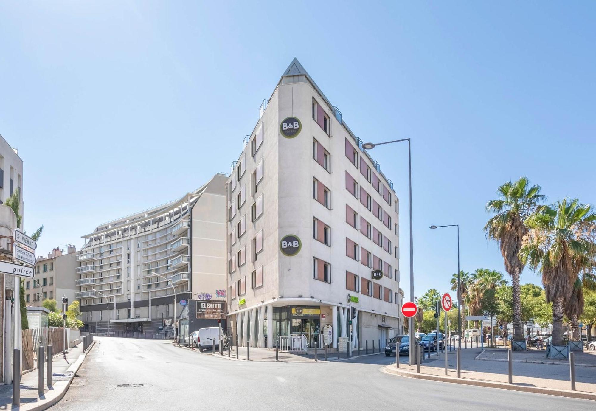 Centre La Timone Hotel