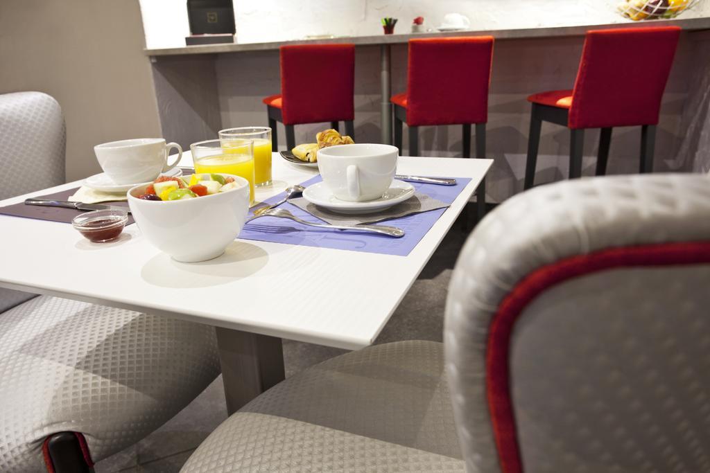 Kyriad Centre Paradis-prefecture Hotel Marseilles