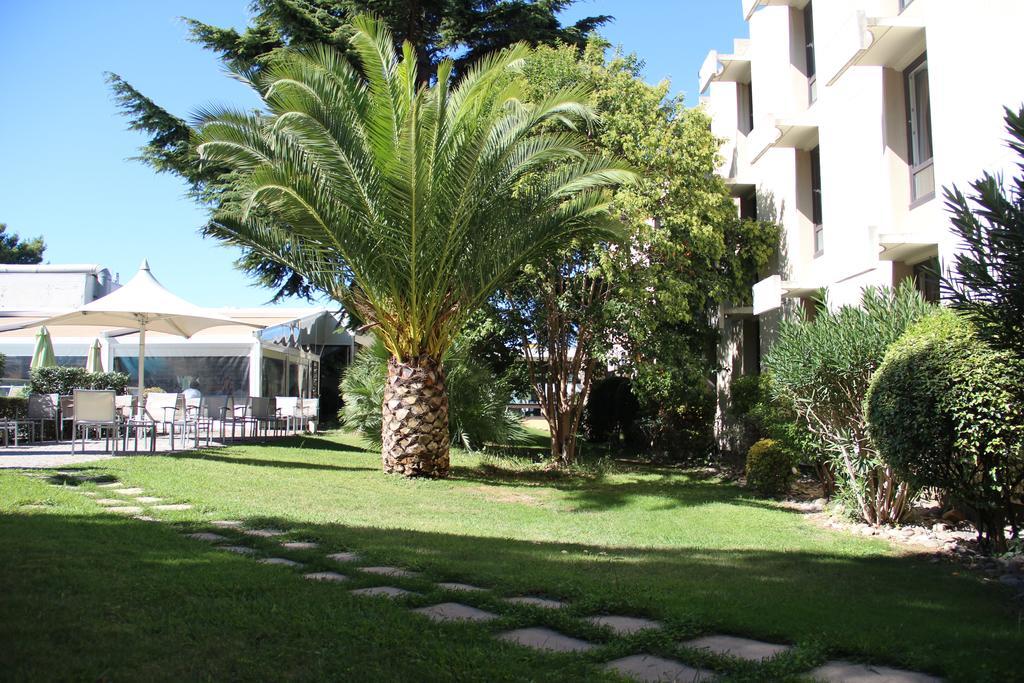 Novotel Est 4*