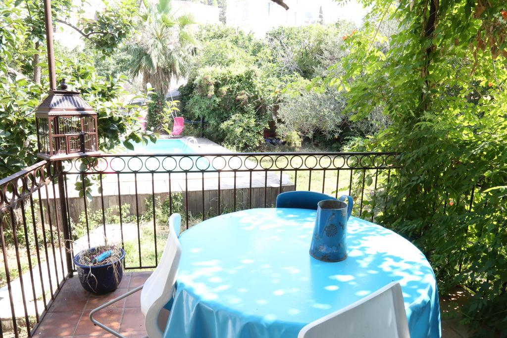 Maison D'Hotes La Bastide Bleue Marseilles