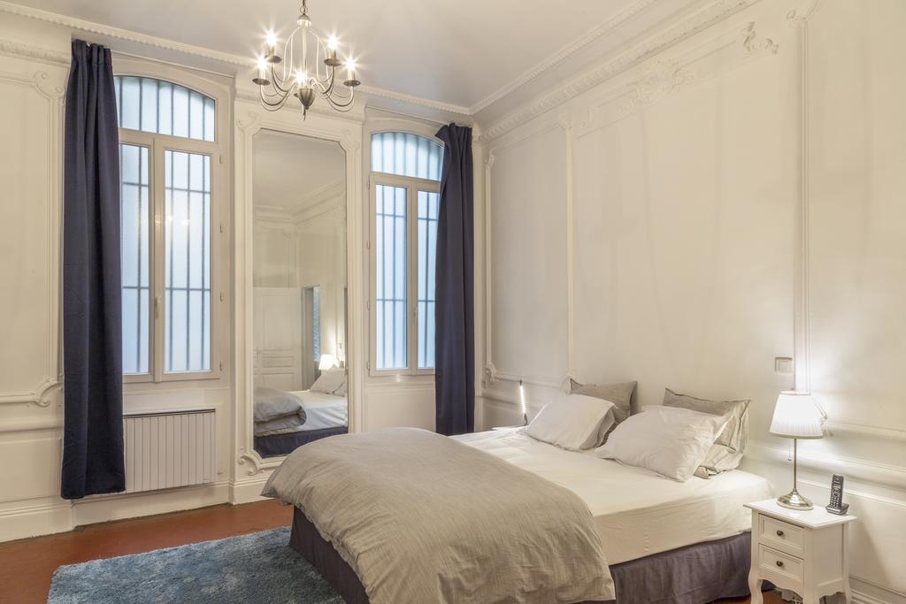 Grand Standing Place Felix Baret 105m2 Apartment