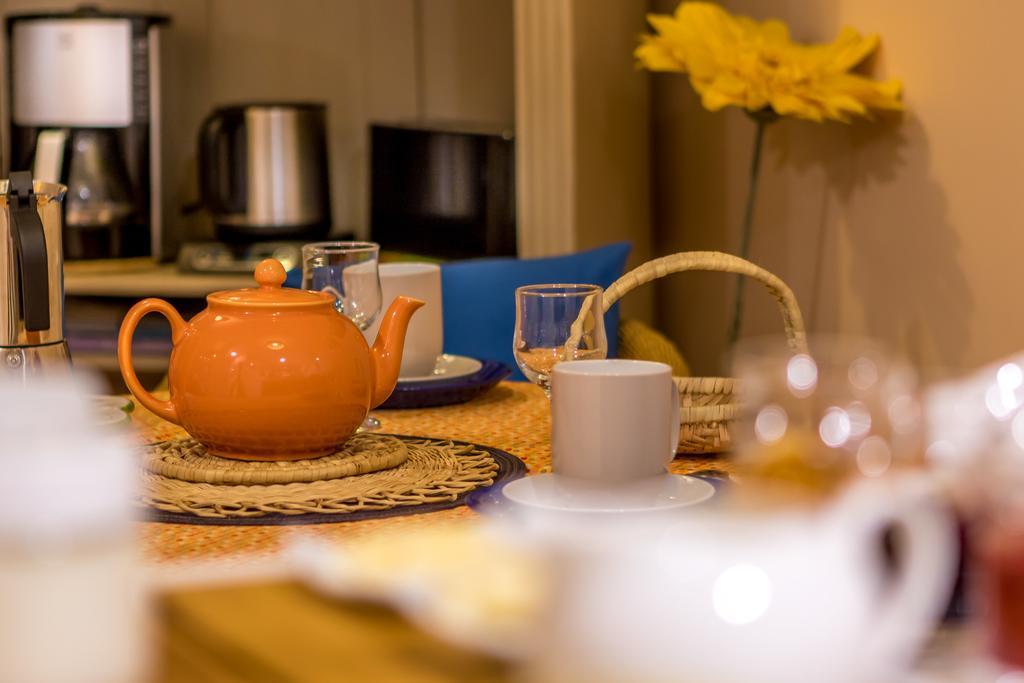 Les De Jeannette Couette-café 2*