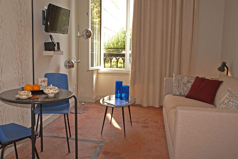 Decoh Rue Dragon Appartement Marseille
