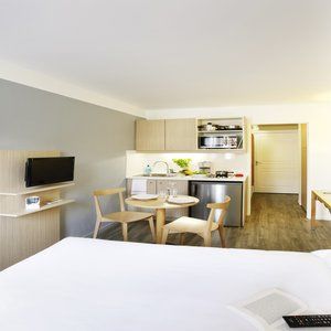 Adagio Access Prado Perier