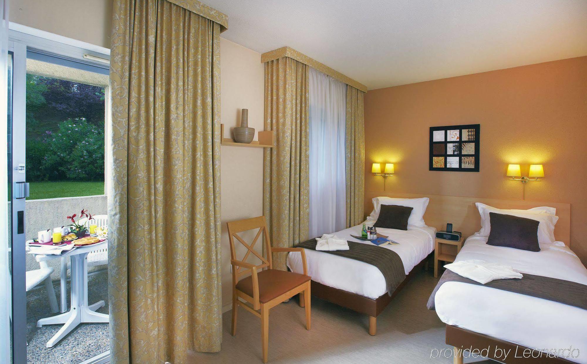 Citadines Prado Chanot 3*