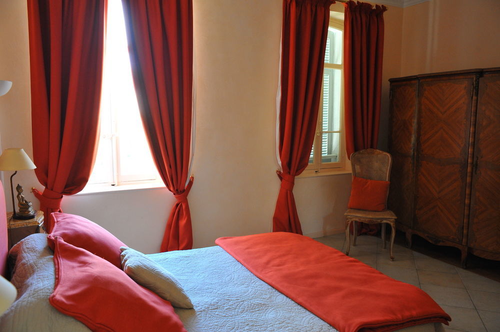 Valflor D'hotes Et 3* Marseilles