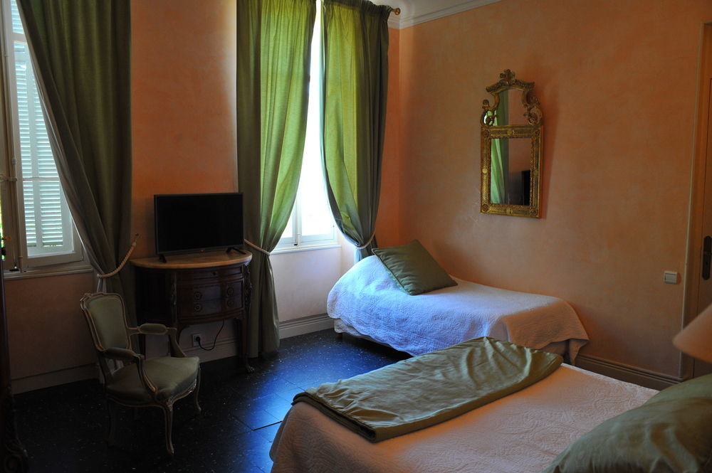 Frühstückspension Valflor D'hotes Et 3*