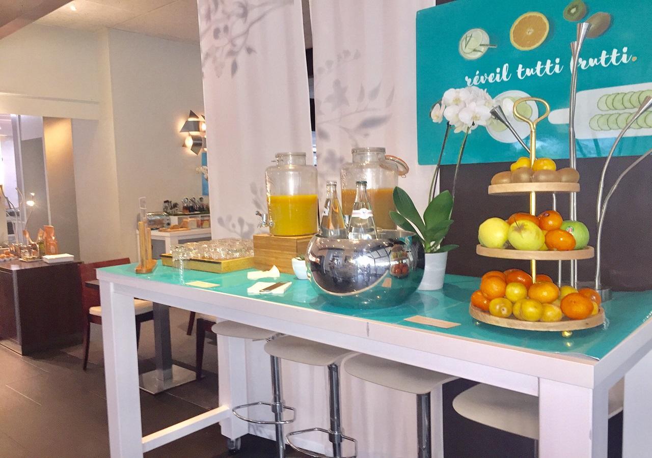 Hotel Novotel Est 4*