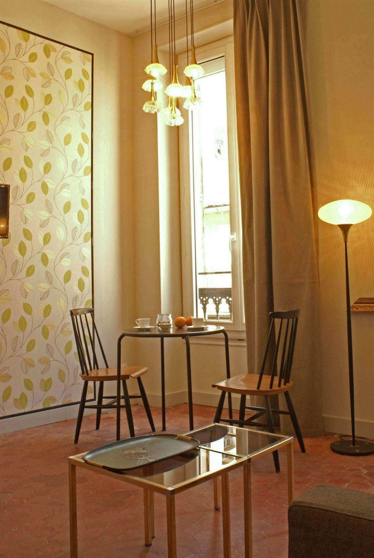Appartement Decoh Rue Dragon Marseille
