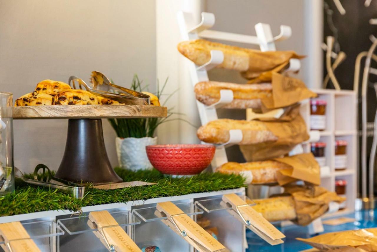 Novotel Centre Prado Velodrome Hotel 4*