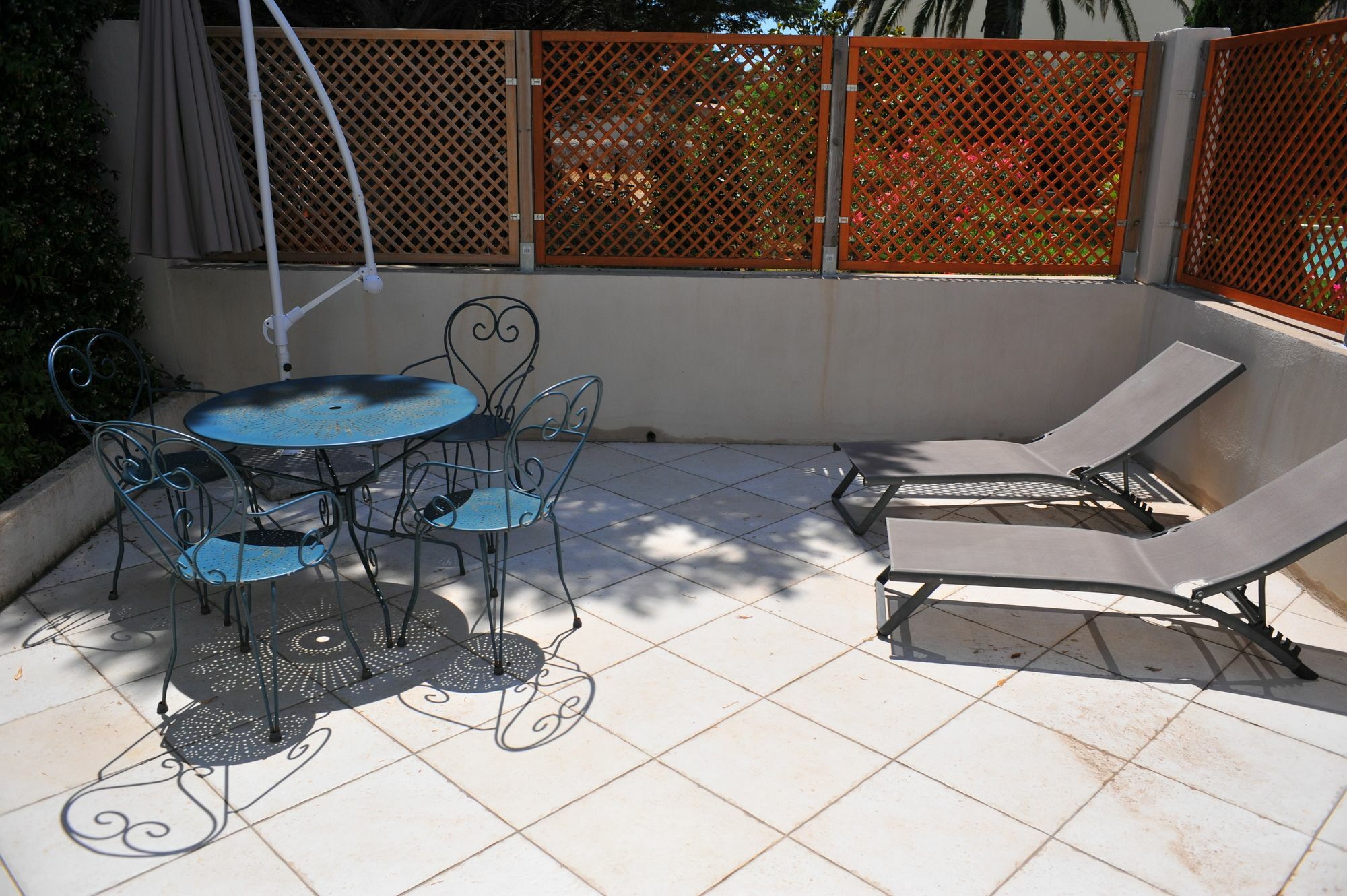 Valflor D'hotes Et 3* Marseilles