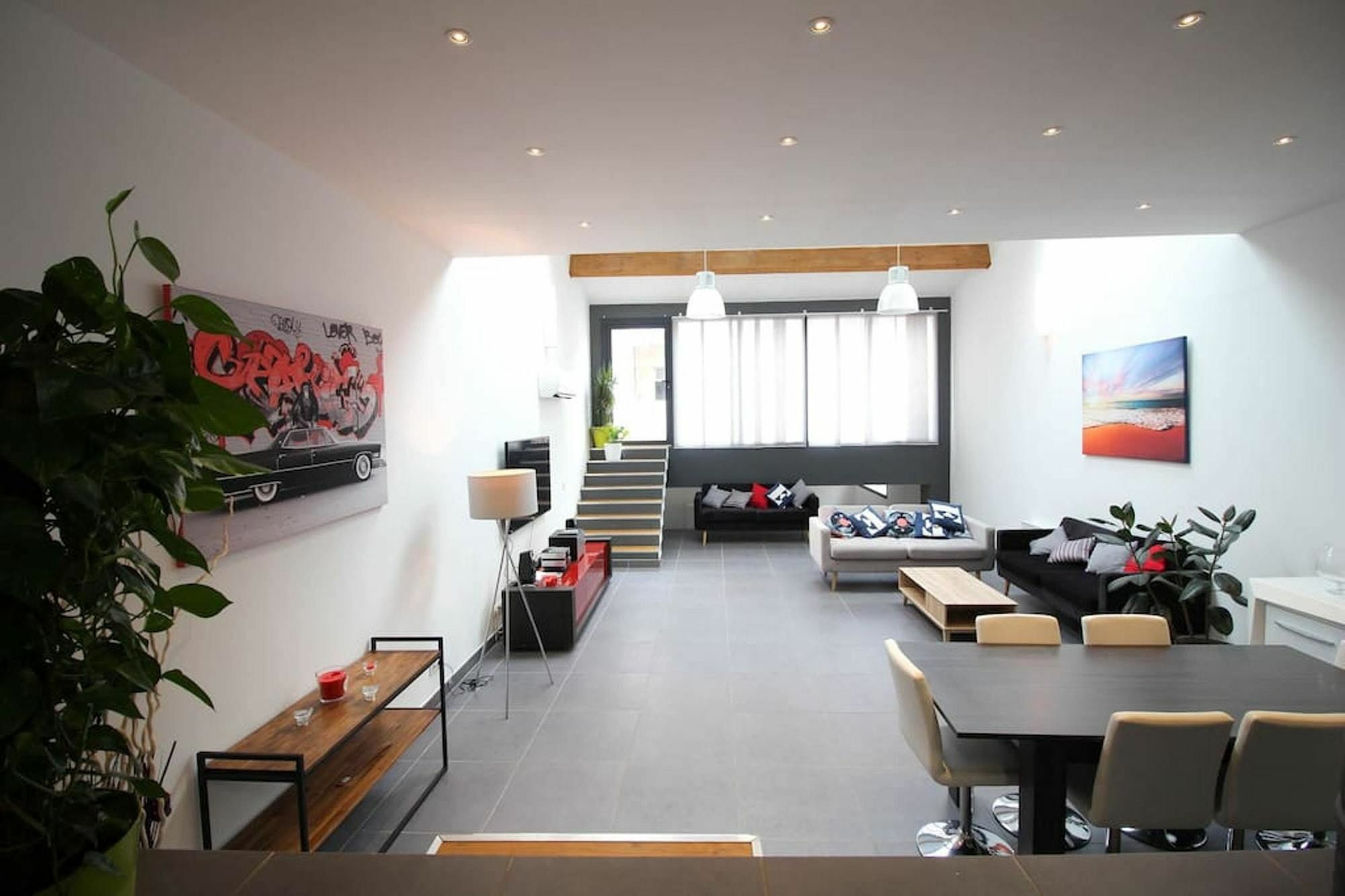 With 2 Bedrooms In Marseille, With Wonderful View, Furn Appartement Marseille