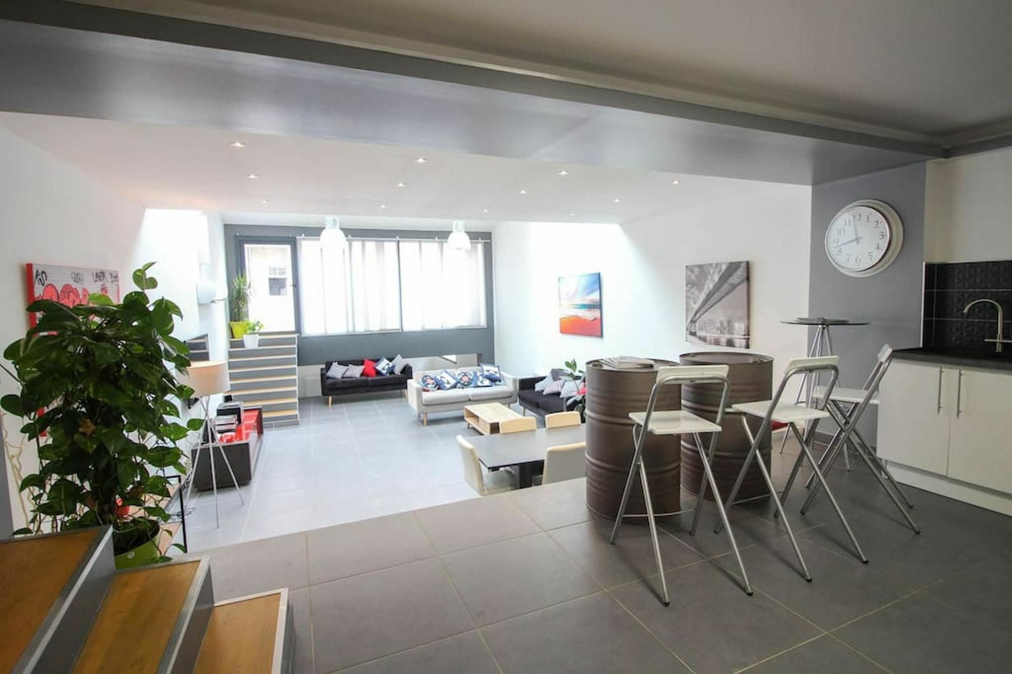 Apartment With 2 Bedrooms In Marseille, With Wonderful View, Furn Marseille