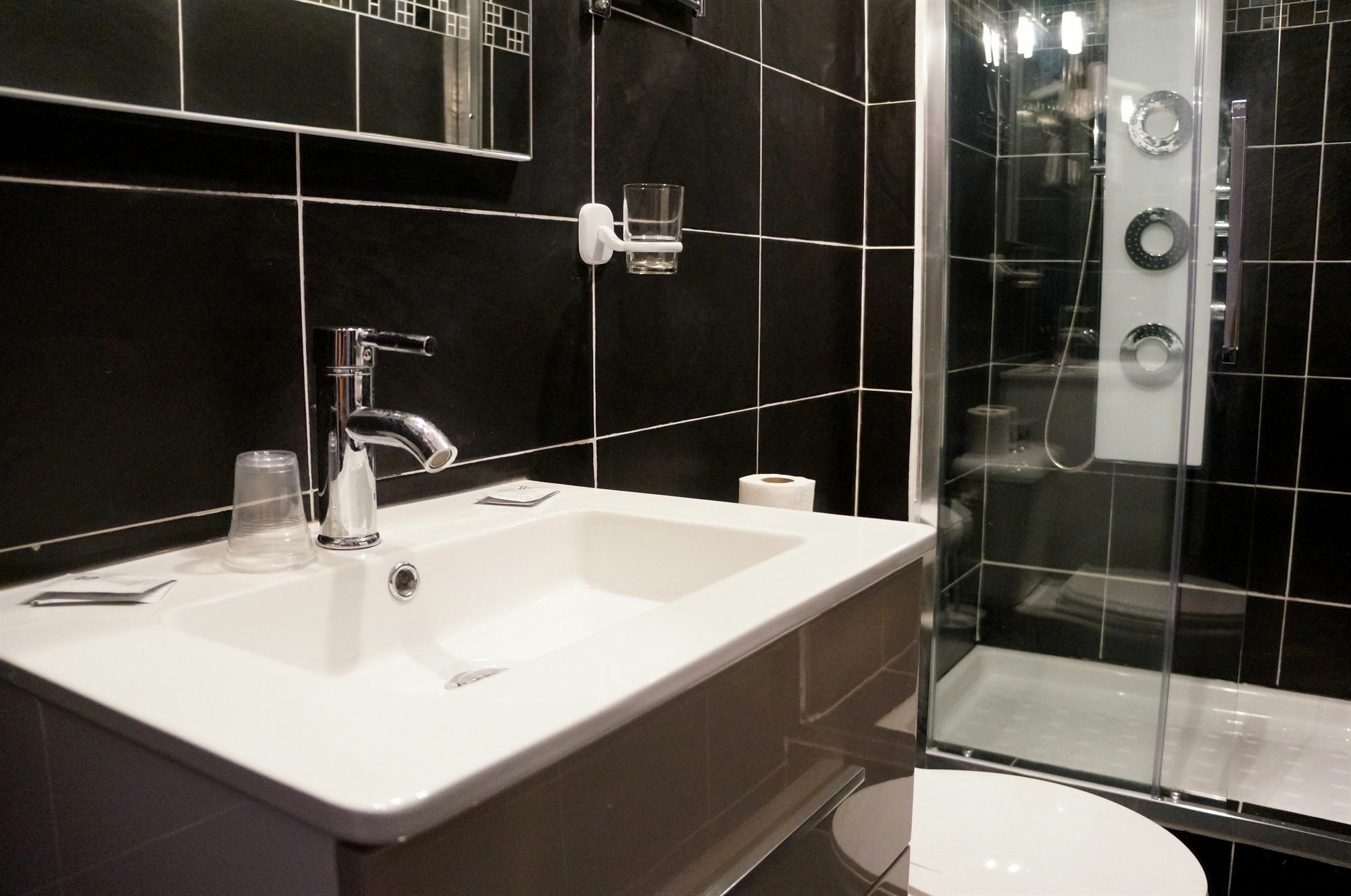 Paradis - Centre Prefecture Hotel Marseilles