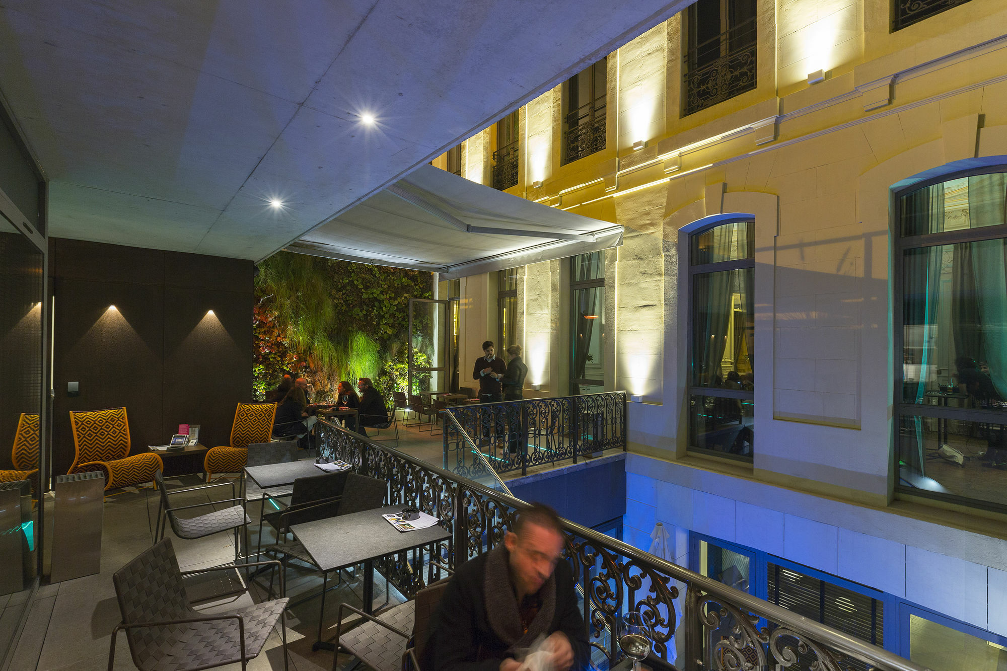 Hotel C2 Marseilles