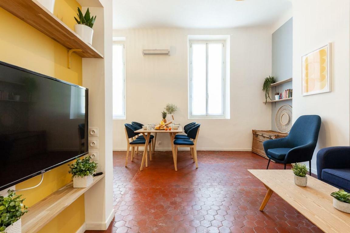 La Navette Apartment *