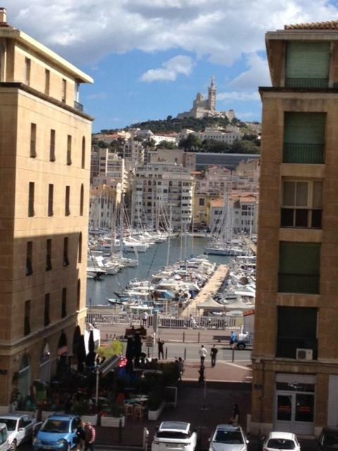 Vue Sur Le Vieux Port Apartment