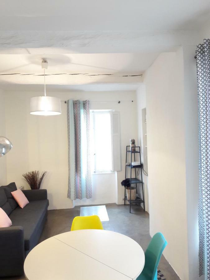 Apartment Vieux Port T2 Chic Marseilles