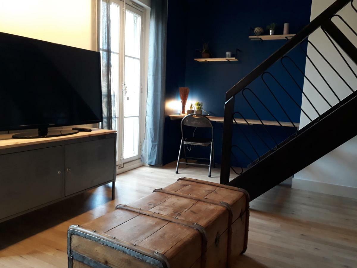 Apartment Le Republique Marseilles