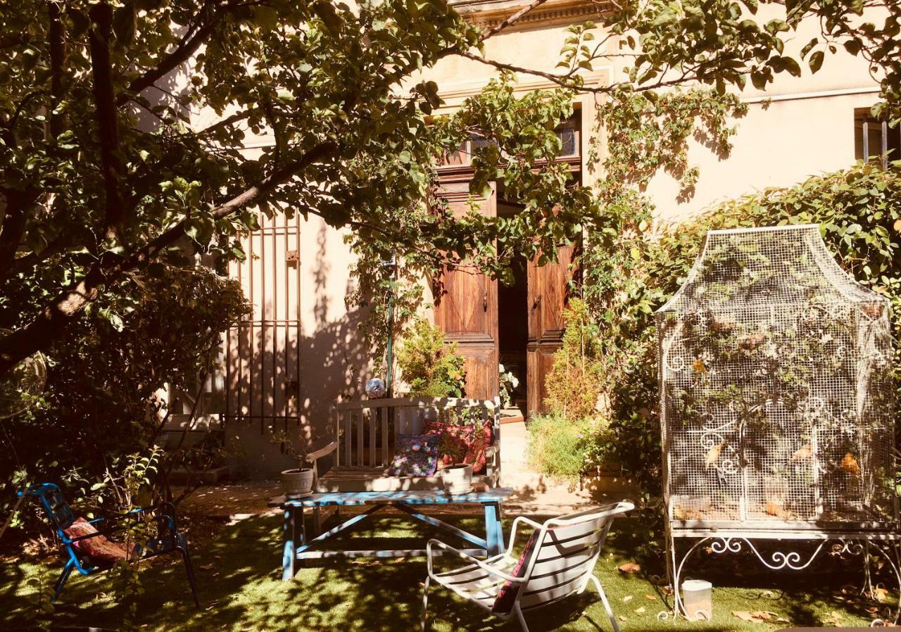 Gasthof Bnb Jardin Vieux Port Panier
