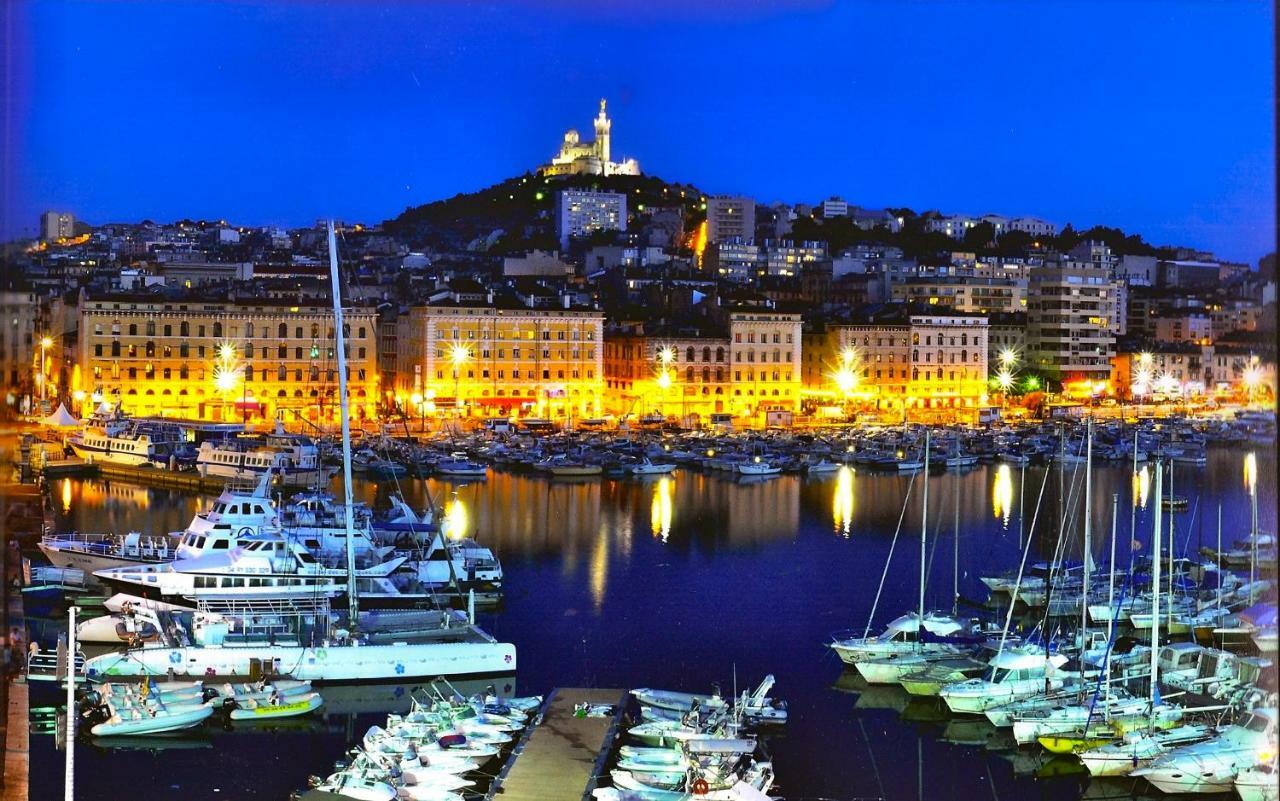Appartement Vieux-port Vue Basilique Notre-dame Marseille