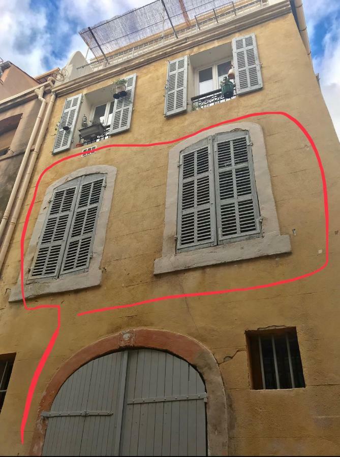 Apartment Grand Studio Rue Du Panier