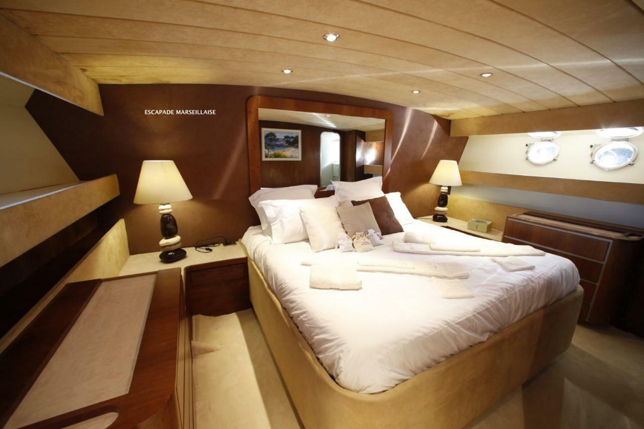 Yacht Cyos Marseille