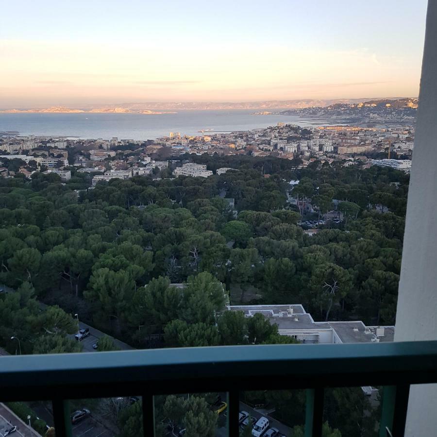 Apartment Vue Et Montagne Dans Parc Du Roy D'espagne, Up To 7 People Marseilles