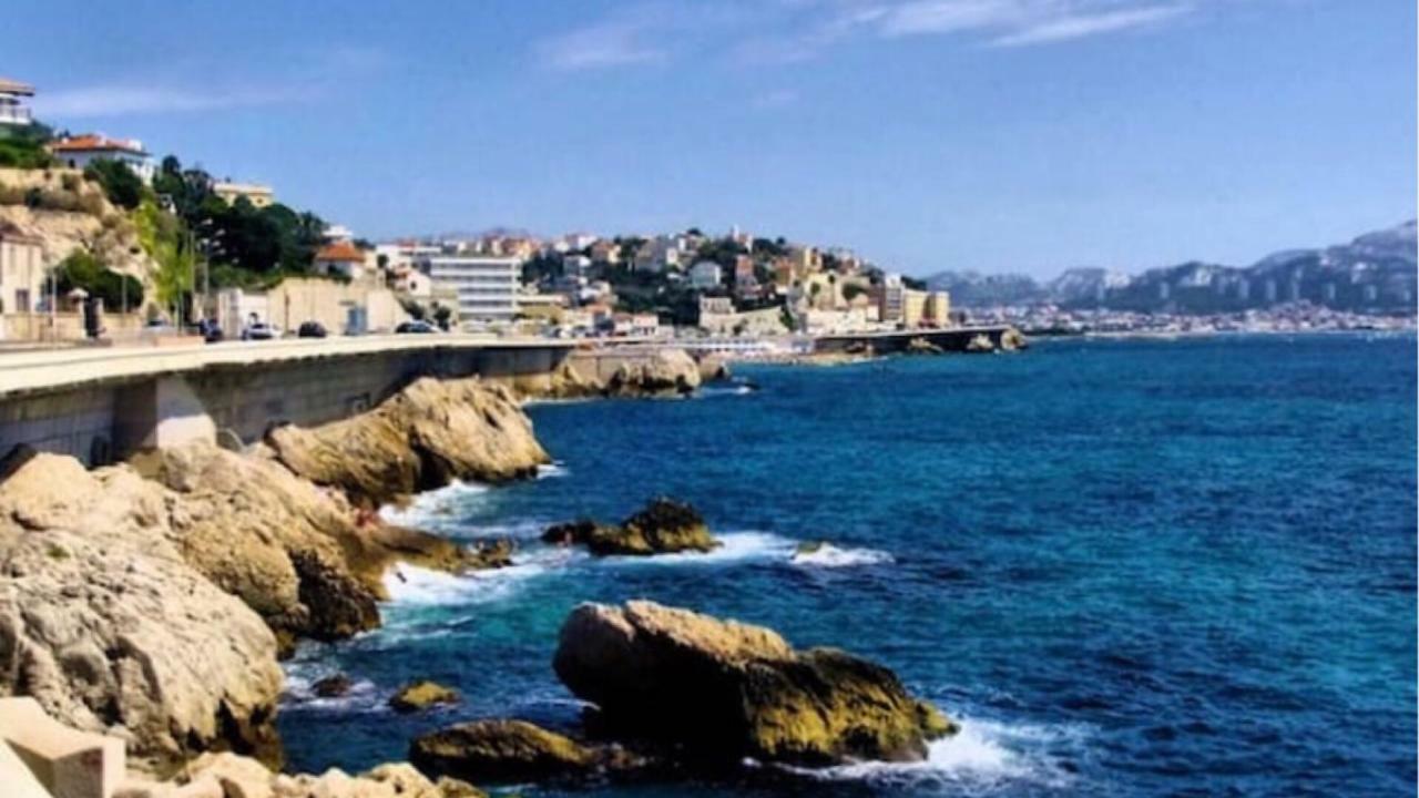 Apartment Serenity Escape - T4 Vieux Port Marseilles