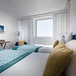 Golden Tulip Marseille Euromed