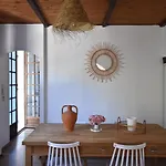 Massalia Finca, Proche Des Calanques
