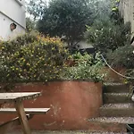 Appartement Chaleureux Et Atypique Avec Jardin A Marseille By Weekome