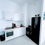 Esprit Mediterraneen - Confort & Vue - Quartier Vivant A Marseille