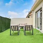Charmant Appartement 2 Pieces Avec Balcon