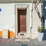 Appartement Lumineux Au Coeur De Marseille Avec Balcon Prive