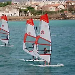 La Mer Au Bout De La Rue