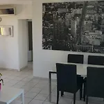 Beau T3 - Climatise - Grande Terrasse - Marseille